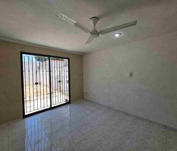 CASA EN AVENIDA PRINCIPAL IDEAL PARA NEGOCIO - Photo 3