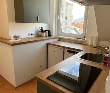Gemütliche 2-Zimmer-Dachgeschoßwohnung in zentraler Grazer Lage - Foto 1