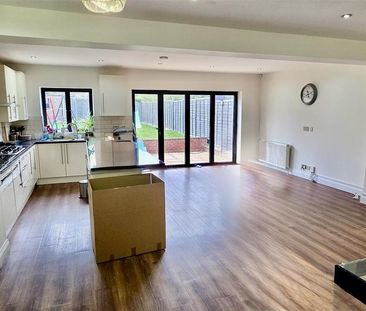 3 bedroom house to rent - Photo 3
