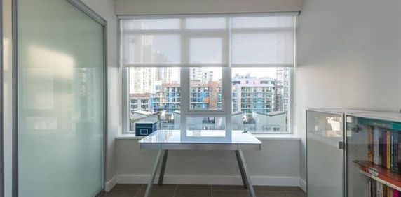 Fully furnished Yaletown 1 bedroom + den + walk-in closet - Photo 2