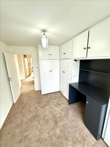 Richard Court, Truro Rd, London, London, N22 - Photo 3