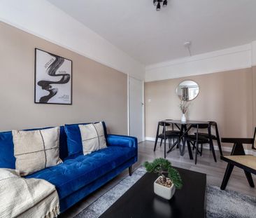 2 bedroom flat to rent - Photo 4