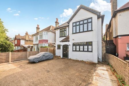 5 bedroom detached house to rent - Photo 4