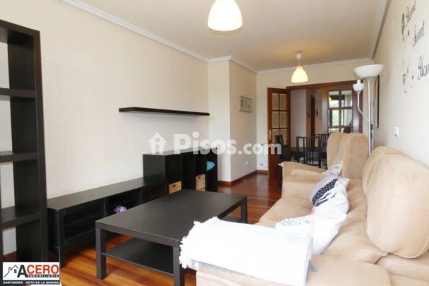 Piso en alquiler en Urbanización La Concha - Photo 1