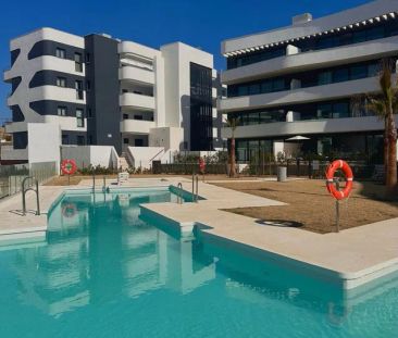 Alquiler de piso en Avenida Fuengirola - Photo 5