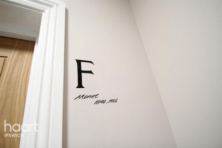 1 bedroom in a house share to rent - Photo 2