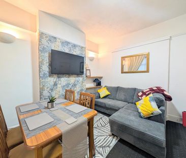 1 bedroom in a house share to rent - Photo 3