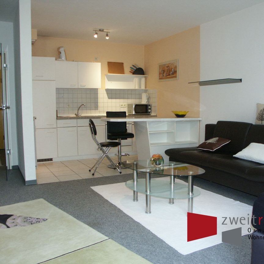 Schölerberg, helles und geschmackvoll eingerichtetes Halbsouterrain Apartment mit Küche und Bad. - Photo 1