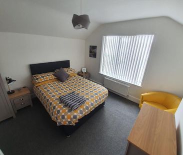 1 bedroom house of multiple occupation to rent - Photo 3