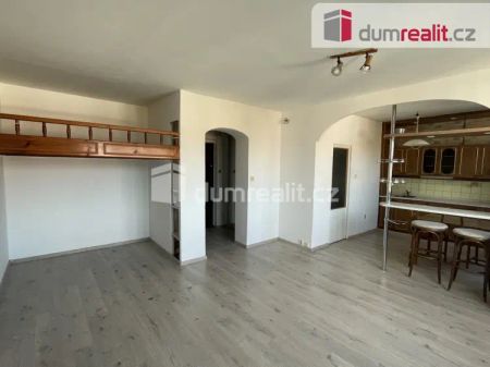 Pronájem, byt, 1+kk, 41 m - Photo 2