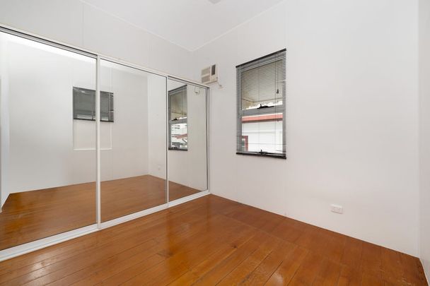 Coastal Home That Balances Lifestyle and Location - Photo 1