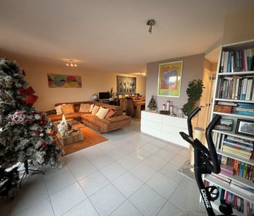 Duplex met 3 SLPK, terras en garage, parking + kelder te 1932 SINT-... - Foto 2