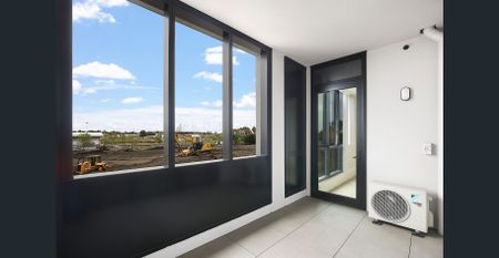 Luxury Living Awaits! - Photo 4