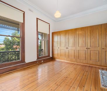 Superb Location & Space! - Photo 5