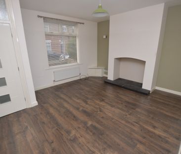 2 Bedroom Terraced House - Photo 6