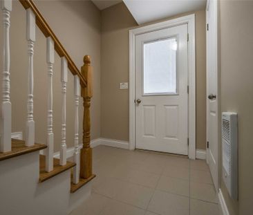 For Lease - 5425 Eighth Line Unit# 4, Milton, Ontario - Photo 4