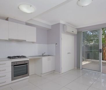 Convenient Living Apartment - Photo 1