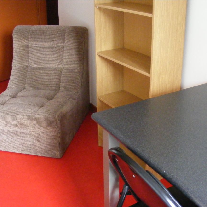 Knusse kamer in ruim en gezellig huis (discrete 5) - Stropstraat 157 - Photo 1