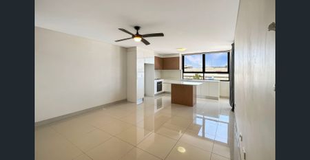 Central Miranda Two Bedroom Unit - Photo 3