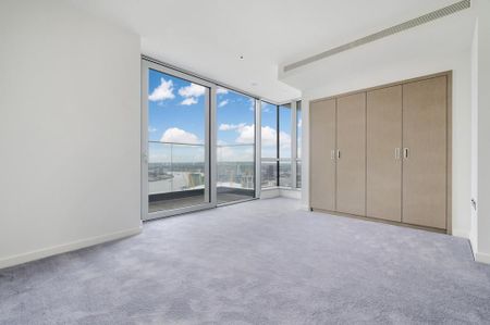 2 bedroom penthouse to rent - Photo 4
