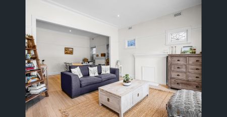 PICTURE PERFECT | FAMILY OASIS | FABULOUS LOCATION - Photo 5