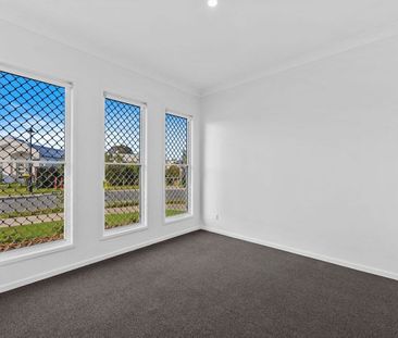 1/3 Seaspray Court, Deception Bay - Photo 4