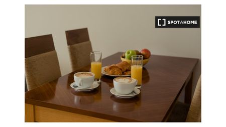 2 Bedroom Apartment to Rent in Dublin 18 - Photo 3