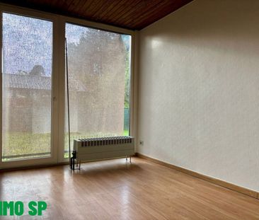 Charmant huis met 3 slaapkamers en grote tuin. - Photo 4