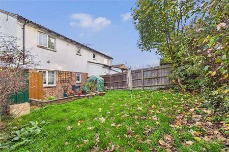 Hatfield Court, Calcot, Reading, Berkshire, RG31 - Photo 4