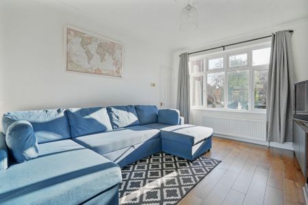 36 Heather Lea Avenue, S17 - Photo 3