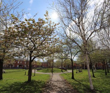 Boundary Lane, Manchester, M15 - Photo 2