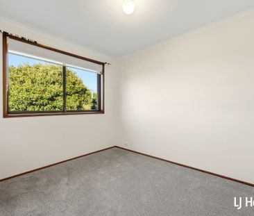8 Rossell Place, Flynn ACT, Belconnen - Photo 3