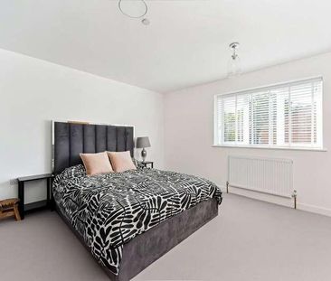 Primula Road, Bordon, Hampshire, GU35 - Photo 5