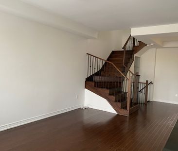 For Lease - 2124 Dale Road, Innisfil, Ontario - Photo 3