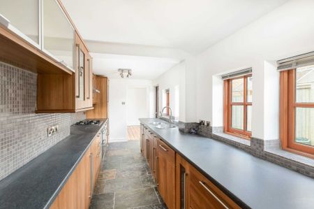 The Normans, Bathampton - Photo 5