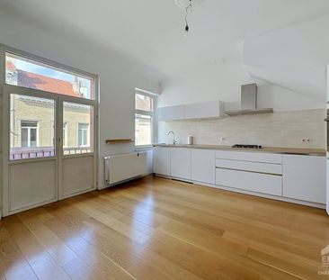 Appartement met 2 slaapkamers te huur in Elsene - Photo 3