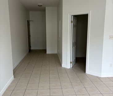 For Lease - 580 Talbot Street Unit# 1, St. Thomas, Ontario - Photo 2