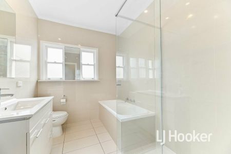 Renovated Old Beauty - Photo 5