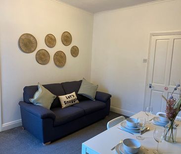 Kitchener Street - Photo 1