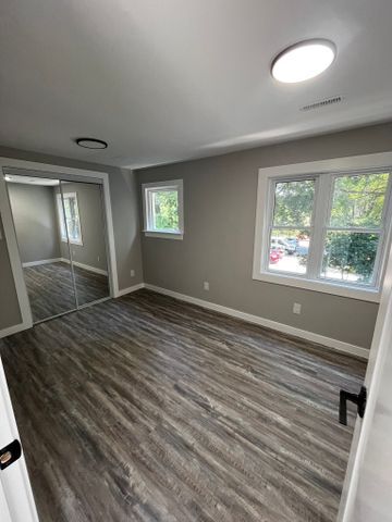 For Lease - 9 Gunn Street Unit# 1, Barrie, Ontario - Photo 3