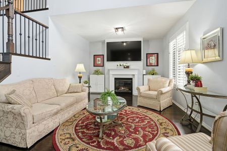 For Lease - 63 Fowler Drive, Hamilton, Ontario - Photo 2