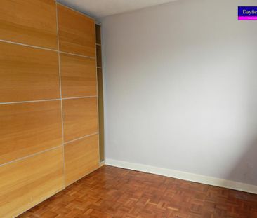 2 bedroom maisonette to rent - Photo 4