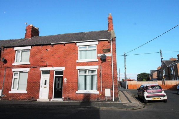 Pinewood Street Fencehouses Houghton-le-Spring - Photo 1