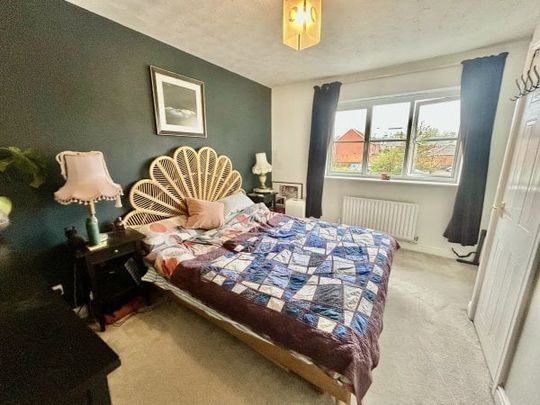 Frances Havergal Close, Leamington Spa, CV31 - Photo 1