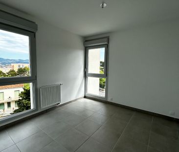 Apartment - Photo 4