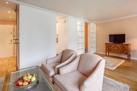 Stylish 1.5-room apartment for rent in Schwabing - Foto 2