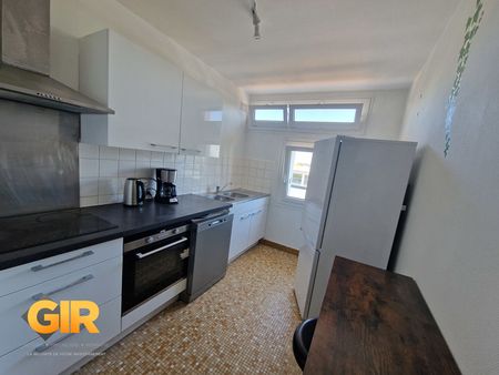 Location Maison 1 pièce 92m² RENNES 35000 - Photo 5