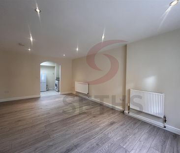 Beatrice Road, LE3, Leicester - Photo 3