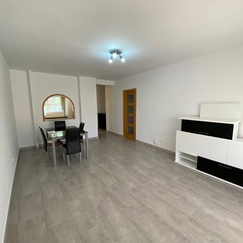 Piso de alquiler en Carrer de Bélgica, 4, Pueblo Español - Coveta Fumá - Photo 1