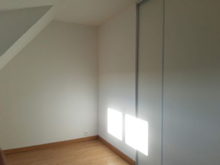 Location Appartement 3 pièces 48m² EPERNON 28230 - Photo 2